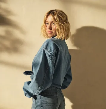 Sydney Sweeney และ American Eagle ร่วมงานกันอีกครั้งในแคมเปญ “Syd for Short”