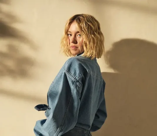 Sydney Sweeney และ American Eagle ร่วมงานกันอีกครั้งในแคมเปญ “Syd for Short”