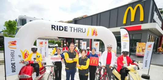 แมคโดนัลด์ เร่งเครื่องดัน ‘แมคไดร์ฟทรู’ ชูแคมเปญ ‘RIDE THRU’ จะกี่ล้อ ก็สั่งได้! เจาะตลาดลูกค้าสองล้อไลฟ์สไตล์ On-the-Go