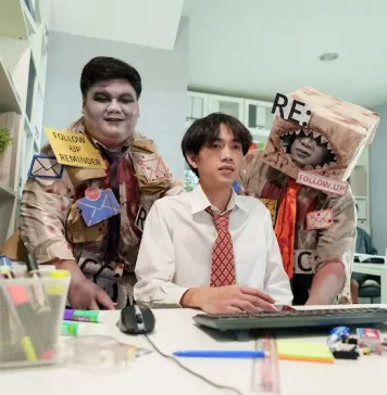 ข้าวสารซาวด์ส่งนักร้องหนุ่มลูกทุ่งอินดี้ “เอิร์ท-นิธิวิชญ์” ลงสนามดนตรีประเดิมซิงเกิลแรก “เอียโอโฮ่” เพลงสนุกที่ให้กำลังใจทุกคนในยามท้อแท้