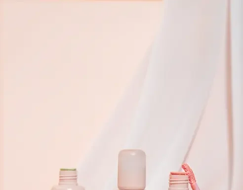 Fleen Beauty’ โตแรง ยอดขายทะยานจ่อ ‘100 ล้าน’ ออม-สุชาร์ เร่งเครื่องพาแบรนด์โต ออกสินค้าใหม่-เพิ่มไซซ์-รุกรีเทลทั่วประเทศ ‘Fleen Skin Tint’ สร้างยอดขาย 10,000 ชิ้นในเดือนแรก