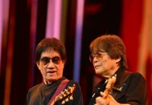สมศักดิ์ศรีตำนานร็อกไทย! “อัสนี–วสันต์” กับค่ำคืนที่คำว่า “ตำนาน” อาจยังน้อยเกินไป