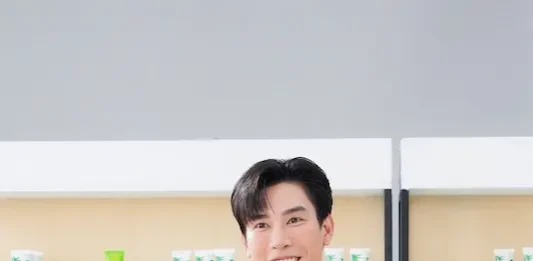 D.Dent (ดีเดนท์) ยาสีฟันคนไทยหัวใจไทย ทุ่มงบสุดปัง เปิด TVC ตัวแรก ดึงพระเอก “เคน ภูภูมิ” ขึ้นแท่นพรีเซนเตอร์ ปรับสูตรเพื่อคนรุ่นใหม่ ภายใต้คอนเซปต์ D.Dent เข้าถึงทุกครัวเรือน